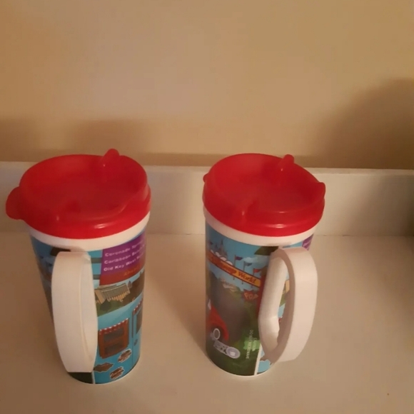 Whirley Drink Works 2 "Rapid Fill" Disney Travel Mug red covered 7'' tall - Picture 2 of 8